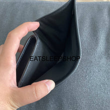 Load image into Gallery viewer, COACH MEDIUM CORNER ZIP WALLET SIGNATURE CANVAS IM/WALNUT/BLACK CW786