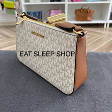 Load image into Gallery viewer, MICHAEL KORS JET SET TRAVEL SMALL CROSSBODY WITH TECH ATTACHED IN SIGNATURE VANILLA
