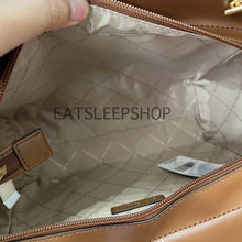 Load image into Gallery viewer, MK JET SET TRAVEL LARGE CHAIN SHOULDER TOTE IN SIGNATURE BROWN