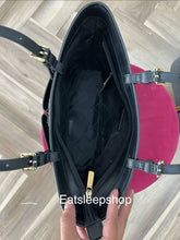 Load image into Gallery viewer, MICHAEL KORS JET SET TRAVEL MEDIUM DOUBLE POCKET TOTE LEATHER IN BLACK