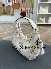 Load image into Gallery viewer, COACH CARMEN MINI CROSSBODY BAG WITH FLORAL PRINT (COACH CAK90) GOLD/CHALK MULTI