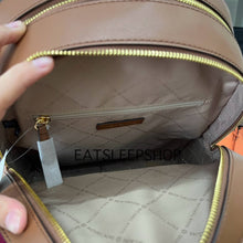 Load image into Gallery viewer, MICHAEL KORS JAYCEE BACKPACK LARGE IN SIGNATURE BROWN