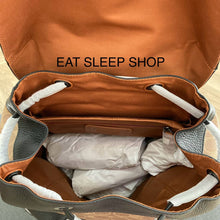 Load image into Gallery viewer, COACH MEN WARNER BACKPACK IN SIGNATURE TAN/BLACK CW211