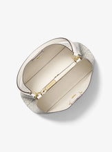 Load image into Gallery viewer, MICHAEL KORS PRATT MEDIUM BUCKET SHOULDER IN SIGNATURE LIGHT CREAM
