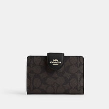 Load image into Gallery viewer, COACH MEDIUM CORNER ZIP WALLET SIGNATURE CANVAS IM/WALNUT/BLACK CW786