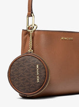 Load image into Gallery viewer, GIFT SET IN LUGGAGE : MICHAEL KORS TRISHA MEDIUM LOGO CROSSBODY IN LUGGAGE)