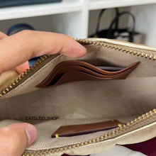 Load image into Gallery viewer, COACH SWINGER 20 METALIC SOFT GOLD C6746