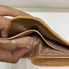 Load image into Gallery viewer, KATE SPADE CAREY MEDIUM COMPACT BIFOLD WALLET IN TIRAMISU (MINOR DENTS AND SCRATCHES)
