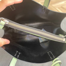 Load image into Gallery viewer, MARC JACOBS MINI GRIND TOTE BAG IN MINT