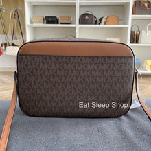 Load image into Gallery viewer, MICHAEL KORS JET SET ITEM LARGE EW ZIP CHAIN CROSSBODY SIGNATURE IN BROWN