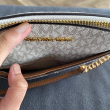 Load image into Gallery viewer, MICHAEL KORS MEDIUM DOME XCROSS CROSSBODY SIGNATURE IN VANILLA