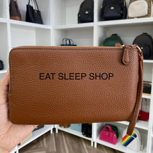 Load image into Gallery viewer, COACH DOUBLE ZIP WALLET IN SIGNATURE CANVAS C5576 IM/BROWN/REDWOOD