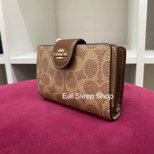 Load image into Gallery viewer, COACH MEDIUM CORNER ZIP WALLET SIGNATURE CANVAS IN TAN BROWN (CW786)