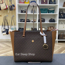 Load image into Gallery viewer, MICHAEL KORS MAISIE LARGE LOGO 3in1 TOTE BAG in SIGNATURE BROWN