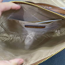 Load image into Gallery viewer, MICHAEL KORS MAISIE LARGE LOGO 3in1 TOTE BAG in SIGNATURE BROWN