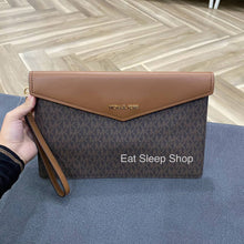 Load image into Gallery viewer, MICHAEL KORS MAISIE LARGE LOGO 3in1 TOTE BAG in SIGNATURE BROWN