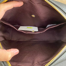 Load image into Gallery viewer, COACH JAMIE CAMERA BAG CR110 IN BLACK
