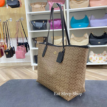 Load image into Gallery viewer, COACH CITY TOTE IN SIGNATURE CANVAS (COACH CJ942)
