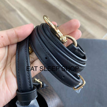 Load image into Gallery viewer, COACH MOLLIE TOTE 25 SIGNATURE CANVAS CV965 IN IM/WALNUT BLACK