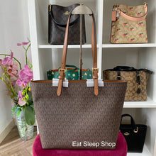 Load image into Gallery viewer, MICHAEL KORS JET SET TRAVEL MEDIUM DOUBLE POCKET TOTE IN SIGNATURE BROWN