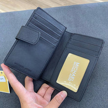 Load image into Gallery viewer, MICHAEL KORS JET SET TRAVEL MEDIUM BIFOLD ZIP COIN WALLET IN BLACK