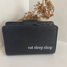 Load image into Gallery viewer, COACH MEDIUM CORNER ZIP WALLET 6390 IN IM/BLACK
