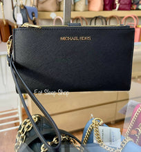 Load image into Gallery viewer, MICHAEL KORS JET SET TRAVEL LARGE DOUBLE ZIP WRISTLET WALLET LEATHER IN BLACK