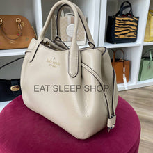 Load image into Gallery viewer, KATE SPADE DUMPLING SMALL SATCHEL IN LIGHT SAND
