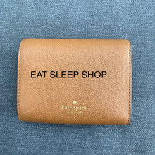 Load image into Gallery viewer, KATE SPADE KAYLA SMALL WALLET in WARM GINGERBREAD
