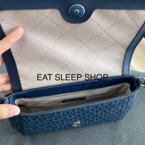 MICHAEL KORS JET SET ITEM MEDIUM CONVERTIBLE POUCHETTE IN SIGNATURE NAVY