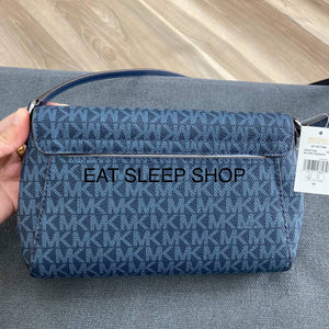 MICHAEL KORS JET SET ITEM MEDIUM CONVERTIBLE POUCHETTE IN SIGNATURE NAVY