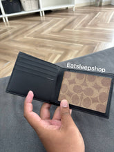 Load image into Gallery viewer, COACH 3 IN 1 WALLET IN BLOCKED SIGNATURE CANVAS CX209 IN MAHOGANY MULTI
