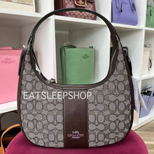 Load image into Gallery viewer, COACH CARMEN SHOULDER BAG IN SIGNATURE JACQUARD (COACH CV001) SV/OAK/MAPLE
