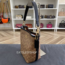 Load image into Gallery viewer, COACH CITY BUCKET BAG IN SIGNATURE CANVAS (COACH CT800) IM/TAN/BLACK
