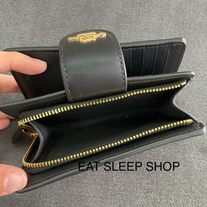 COACH MEDIUM CORNER ZIP WALLET SIGNATURE CANVAS IN TAN BLACK (CW786)