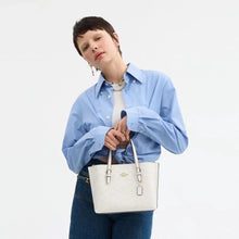 Load image into Gallery viewer, COACH MOLLIE TOTE 25 SIGNATURE CANVAS CV965 WHITE/CHALK
