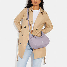 Load image into Gallery viewer, COACH LEATHER MARA HOBO IN SV/MIST (CI790)
