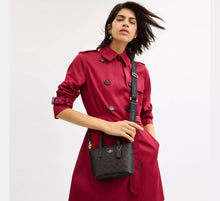 Load image into Gallery viewer, COACH MINI CITY TOTE IN WALNUT BLACK
