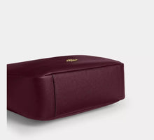 Load image into Gallery viewer, COACH HADLEY LARGE SHOULDER LEATHER IN DARK WINE
