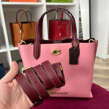 Load image into Gallery viewer, COACH WILLOW TOTE 24 IN COLORBLOCK BRASS/BUBBLEGUM MULTI (C8561)
