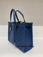 Load image into Gallery viewer, MARC JACOBS PERFORATED GRIND IN BLUE SEA
