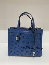 Load image into Gallery viewer, MARC JACOBS PERFORATED GRIND IN BLUE SEA
