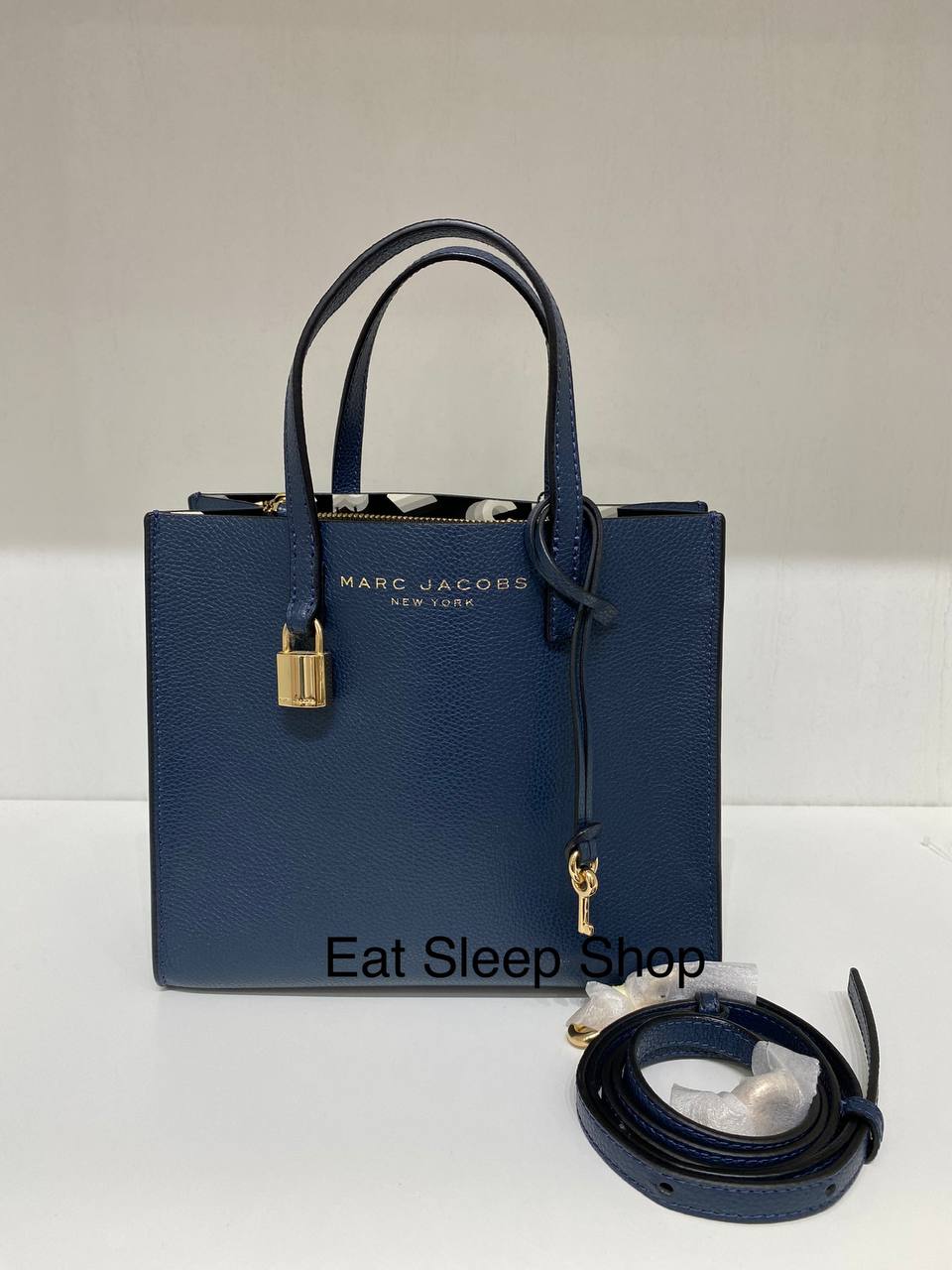 Marc jacobs mini grind best sale tote bag