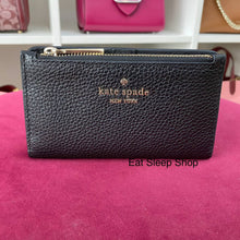Load image into Gallery viewer, KATE SPADE LEILA SMALL BIFOLD WALLET IN BLACK

