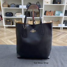 Load image into Gallery viewer, COACH SMALL THEA TOTE (COACH CP036) BLACK
