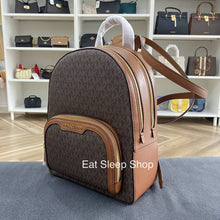 Load image into Gallery viewer, MICHAEL KORS JAYCEE BACKPACK MEDIUM SIGNATURE IN BROWN
