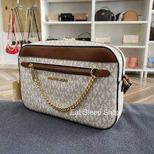 Load image into Gallery viewer, MICHAEL KORS JET SET ITEM LARGE EW ZIP CHAIN CROSSBODY SIGNATURE IN VANILLA
