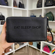 Load image into Gallery viewer, COACH DOUBLE ZIP WALLET WRISTLET PEBBLE LEATHER C5610 IN BLACK
