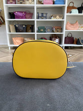 Load image into Gallery viewer, MICHAEL KORS JET SET GLAM SMALL FRONT POCKET OVAL CROSSBODY IN DAFFODIL
