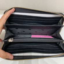 Load image into Gallery viewer, KATE SPADE LEILA LARGE CONTINENTAL WALLET IN BLACK
